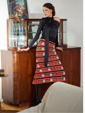 MSRP $465 Julia Allert Mid-Calf Embroidered Skirt With Ornate Pattern Colorful